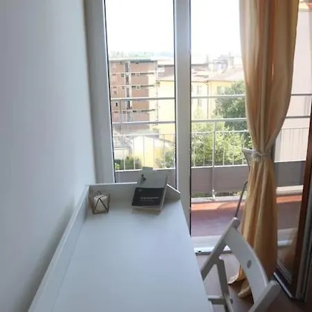 Santa Maria Novella - Golden Lily Florence, City Center Apartment Buitenkant foto